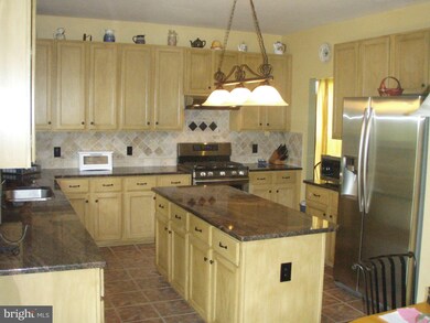 9719 Snare Drum Ct, Bristow, VA 20136 - photo 3