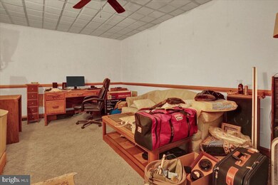 401 Washington Blvd, Womelsdorf, PA 19567 - photo 7