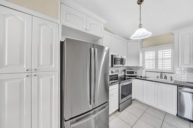 3050 Norwood Place unit N208, Boca Raton, FL 33431 - photo 3