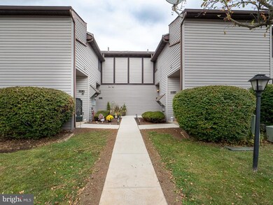 53 5 Holly Dr, Reading, PA 19606 - photo 2