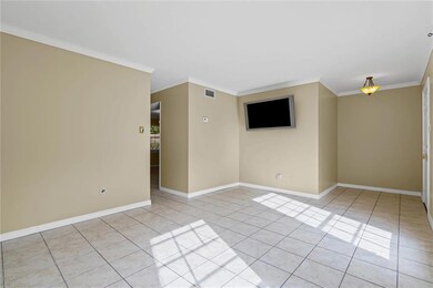 110 Du Rhu Dr unit E, Mobile, AL 36608 - photo 4