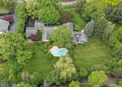 Fantastic Tree Lined Lot