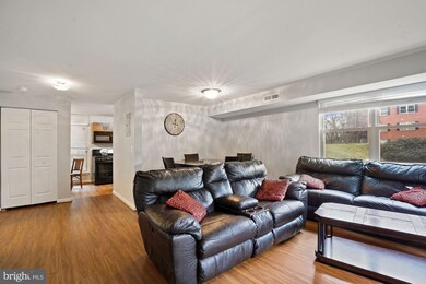 405 N Beauregard St unit 405, Alexandria, VA 22312 - photo 5