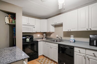 575 Broad St unit 204, East Weymouth, MA 02189 - photo 7