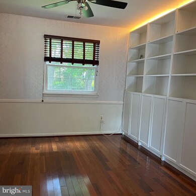 9064 Bellwart Way, Columbia, MD 21045 - photo 6