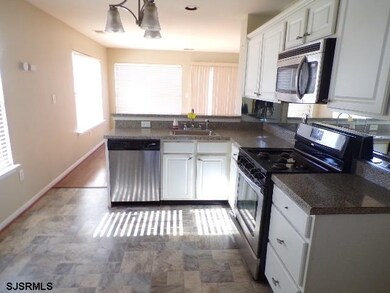 657 E Chancery Ln unit B1, Galloway, NJ 08205 - photo 7