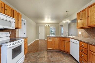 2338 Ponderosa Dr, Jennings, LA 70546 - photo 5