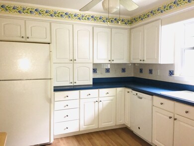 15 Lucy St, South Dartmouth, MA 02748 - photo 5