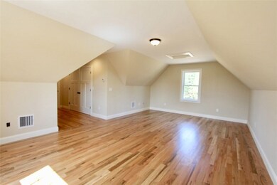 103 Bramans Ln, Portsmouth, RI 02871 - photo 6