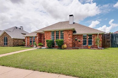 419 N Winding Oaks Dr, Wylie, TX 75098 - photo 3