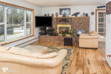 Living Room_DMD_7641-FULL