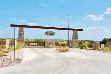 1026 Kingsley Ct, Weatherford, TX 76087 - photo 2