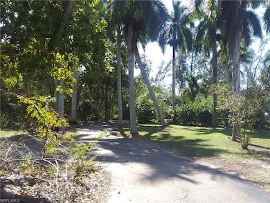 1551 Bembury Dr, Naples, FL 34102 - photo 6