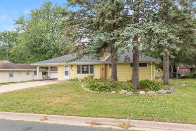 8224 Colfax Ave S, Bloomington, MN 55420 - photo 4