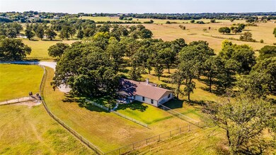 403 Dunn Ln, Weatherford, TX 76088 - photo 4