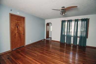 761 Carlton St, Muskegon, MI 49442 - photo 6