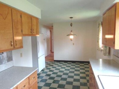 1021 N 13th St, Niles, MI 49120 - photo 5