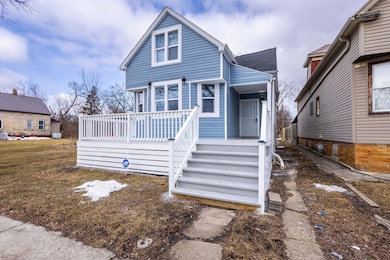 2-web-or-mls-3621 Frederick-2