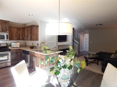 2371 NW Debron Ln unit 17, Bend, OR 97709 - photo 5