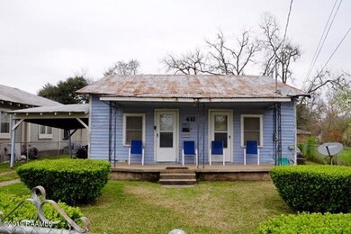 411 13th Front view