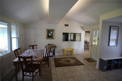 Breakfast Room