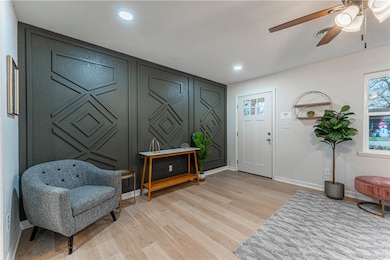 806 Carson Dr, Bentonville, AR 72712 - photo 3