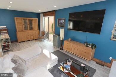 12140 Quorn Ln, Reston, VA 20191 - photo 6