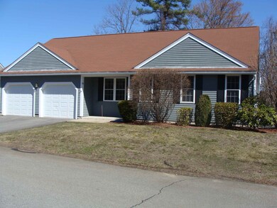 4 Myopia Ln unit U32, Nashua, NH 03063 - photo 2