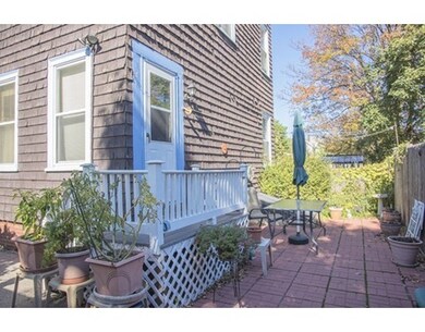 214 Brookline St, Cambridge, MA 02139 - photo 3