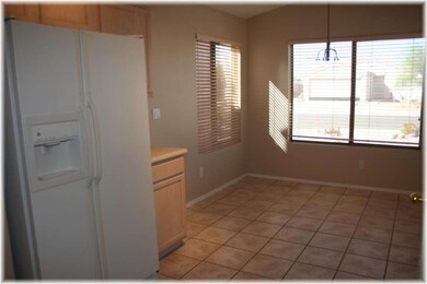 ALL APPLIANCE TO THE BUYER!