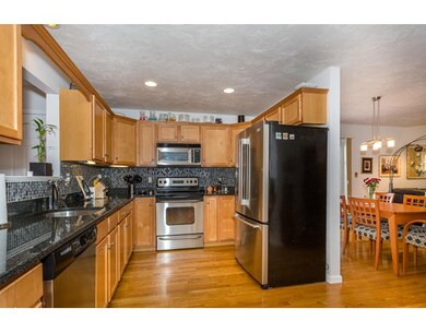 108 Meadow Ln unit 108, Randolph, MA 02368 - photo 2