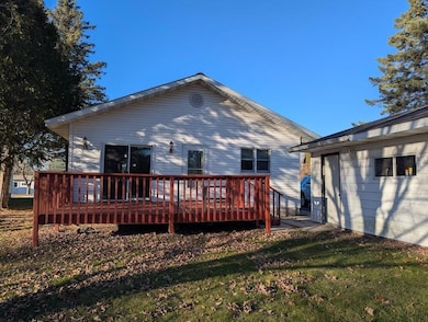 185 Shaw St, Phillips, WI 54555 - photo 2