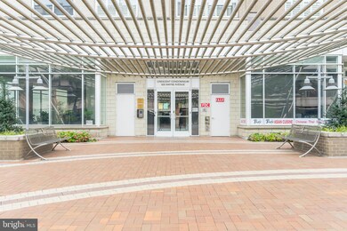 The Crescent unit 1211, Silver Spring, MD 20910 - photo 4