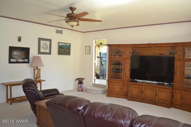 149 S 9th East Street 043