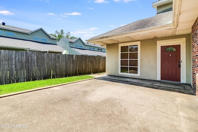 15-web-or-mls-513-8 Verot School Rd-14
