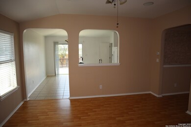 10418 Marengo Ln, San Antonio, TX 78254 - photo 7