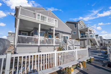 47 Henry Dr Manahawkin NJ-large-004-043-
