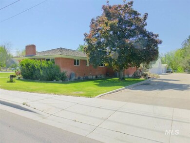1223 E Amity Ave, Nampa, ID 83686 - photo 2