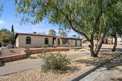 10844 Sombra Verde Dr, El Paso, TX 79935 - photo 4