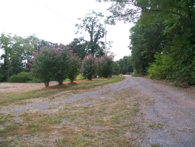 1442 Feller Dr, Levels, WV 25431 - photo 2