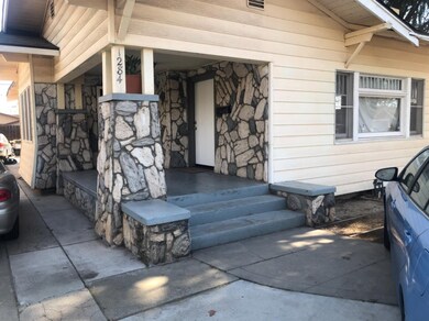 1284 N Ferger Ave, Fresno, CA 93728 - photo 4