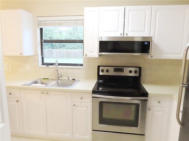 1585 Quiescent Ln, Sebastian, FL 32958 - photo 7