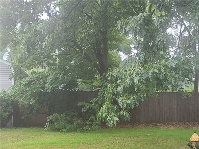 80 Russe St, Cranston, RI 02910 - photo 2