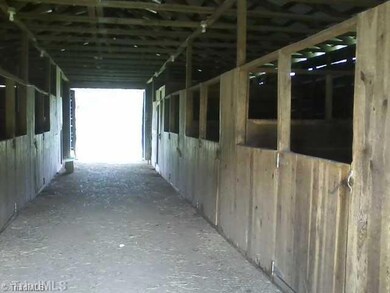 Stable/Barn.