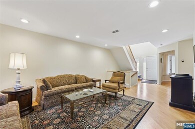 102 Aspen Ct unit T002, Norwood, NJ 07648 - photo 6