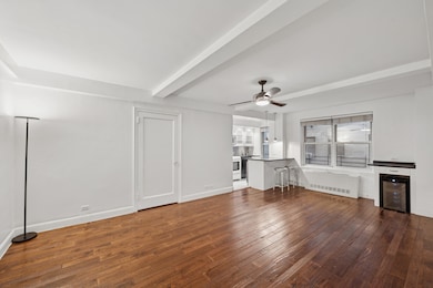 424 E 52nd St unit 2D, New York, NY 10022 - photo 4