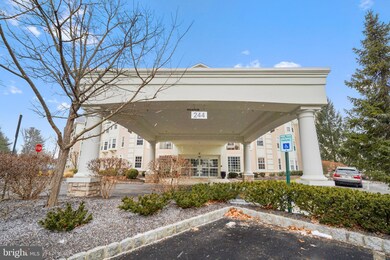 Windsor at Glen Mills unit 409, Glen Mills, PA 19342 - photo 2