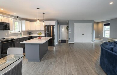 25 Pomodoro Cir, Manchester, NH 03109 - photo 4