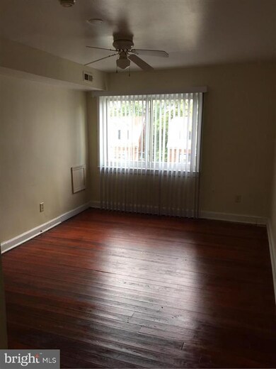 5033 Hanna Place SE unit 4, Washington, DC 20019 - photo 5