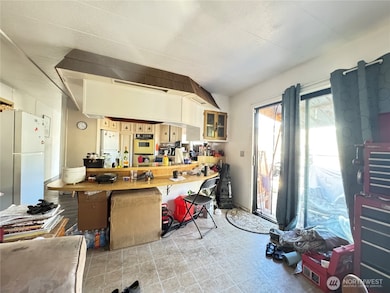 6607 52nd Avenue Ct W unit 4, University Place, WA 98467 - photo 4